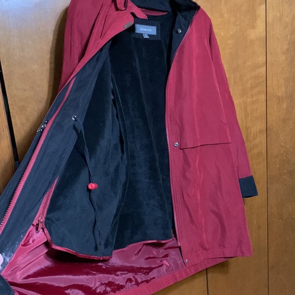 LIZ CLAIBORNE- All Weather Coat with liner that can zip in & out (XL) - Picture 5 of 13